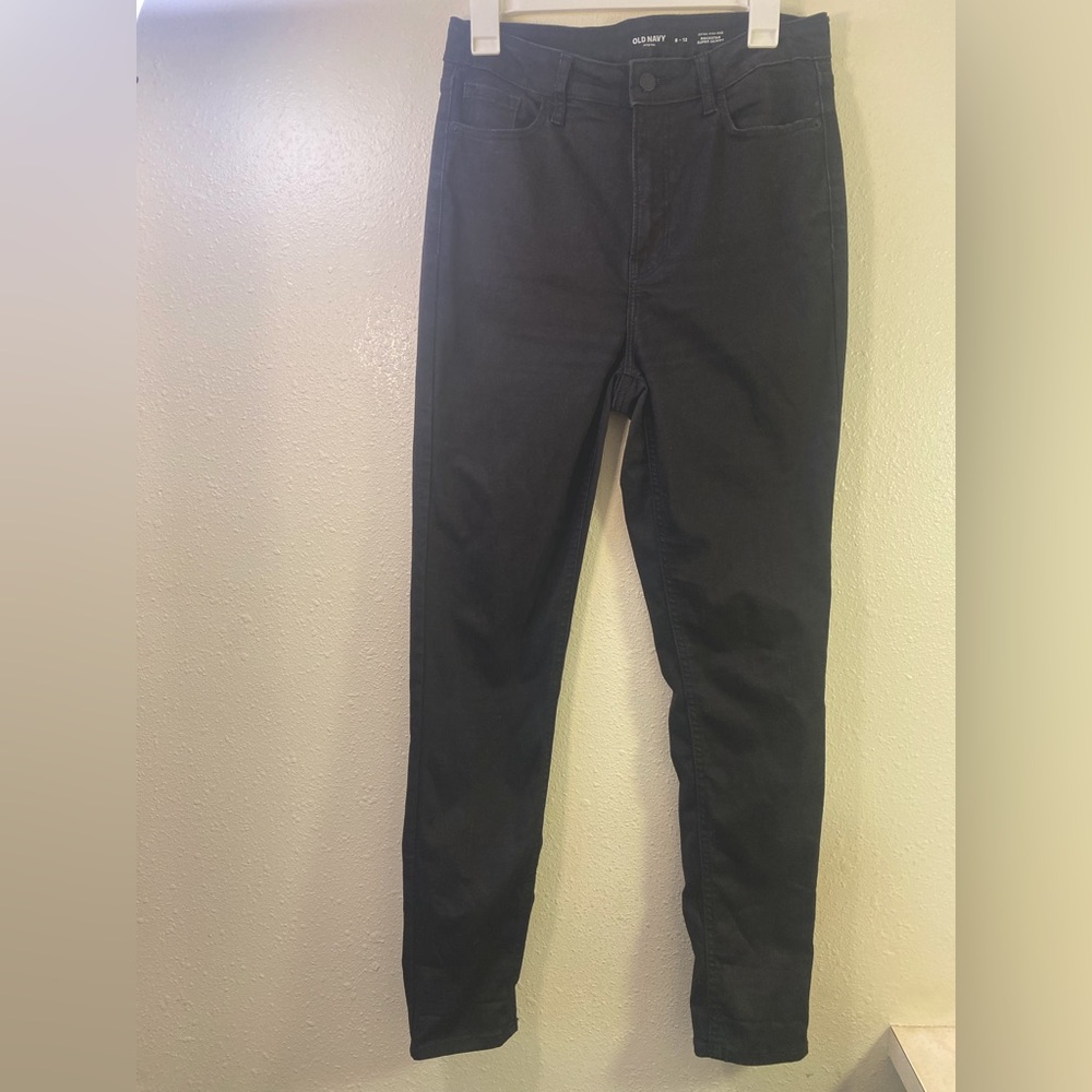 Old Navy FitsYou 3-Sizes-in-1 Extra High-Rise Rockstar Super-Skinny Jeans